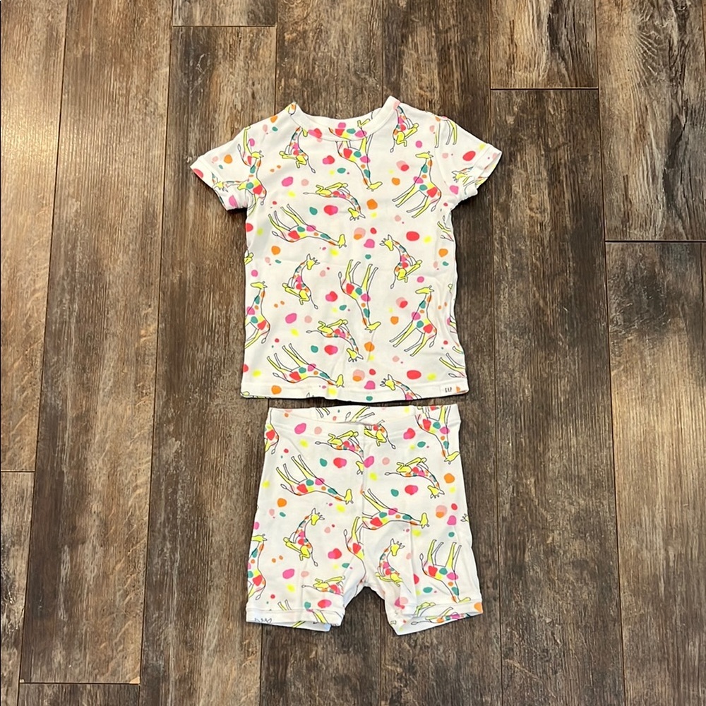 GAP Kids Pajama Set - Giraffe Print